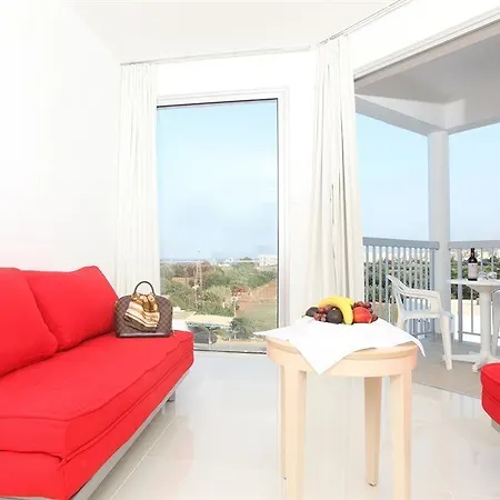 Meandros Apts * Pernera
